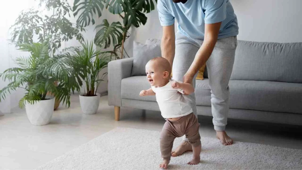 How to help toddler walk